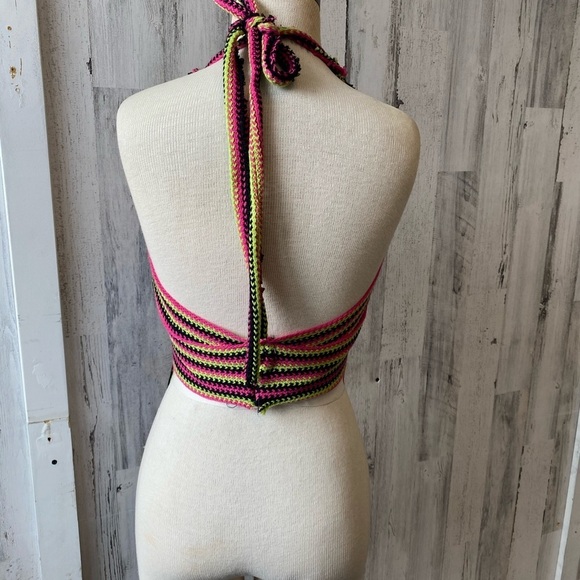 Size medium custom made crop top - Picture 4 of 5